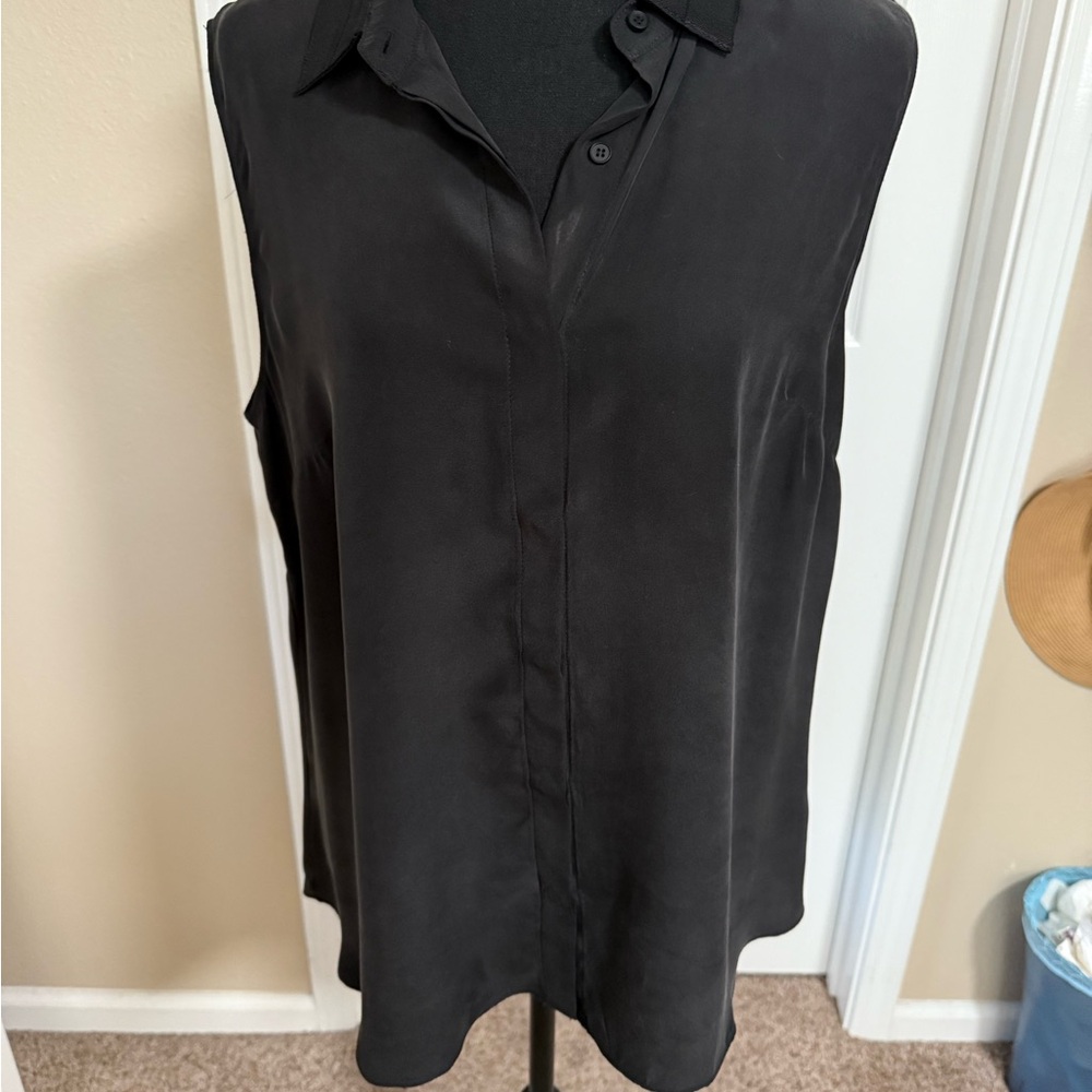 41 Hawthorn Charcoal Sleeveless Blouse